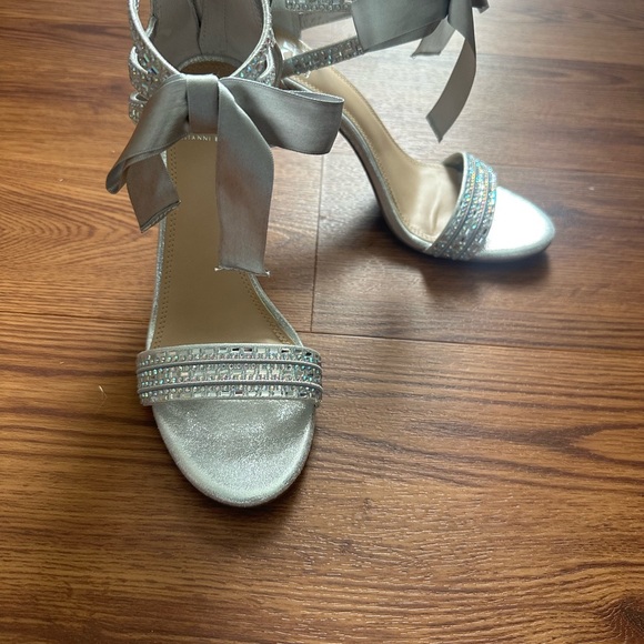 New, gianni bini shoes,silver - Picture 4 of 5